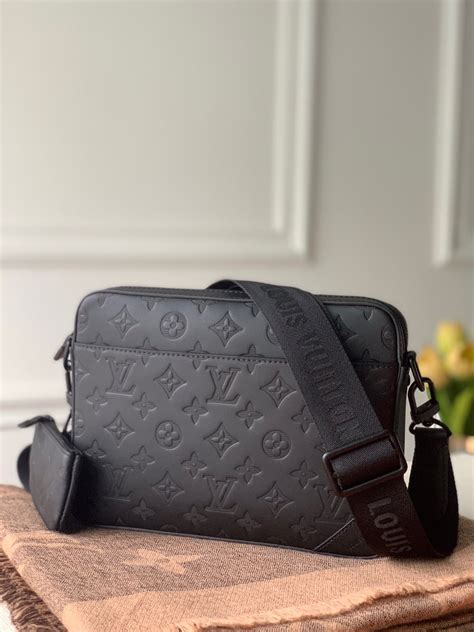 messenger duo louis vuitton|louis vitton Messenger bag.